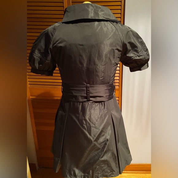 Cynthia Steffe Rain dress. Size 6 - Picture 4 of 8